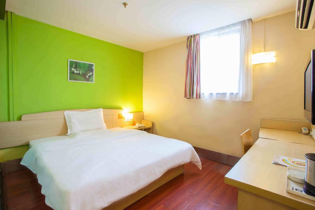 7Days Inn Foshan Coach Terminal Room photo